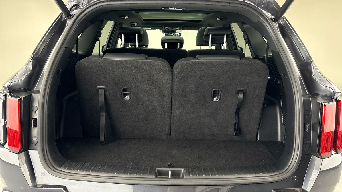 Kia Sorento Image 11