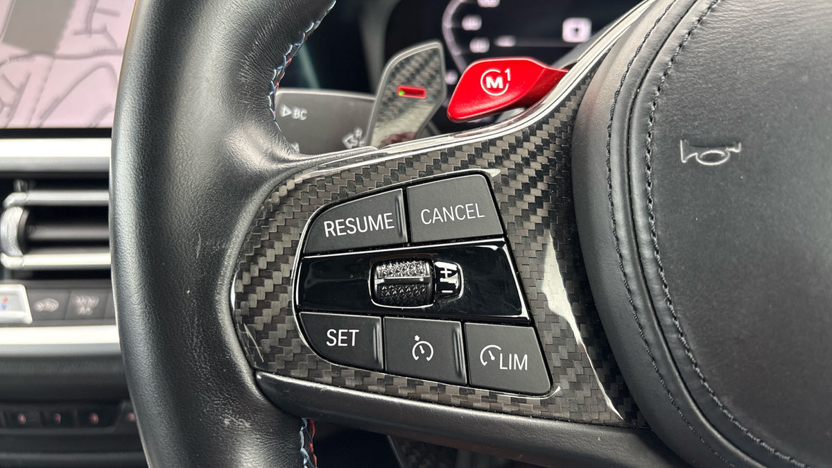 BMW M4 Image 26