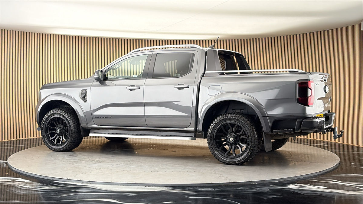 More views of Ford Ranger