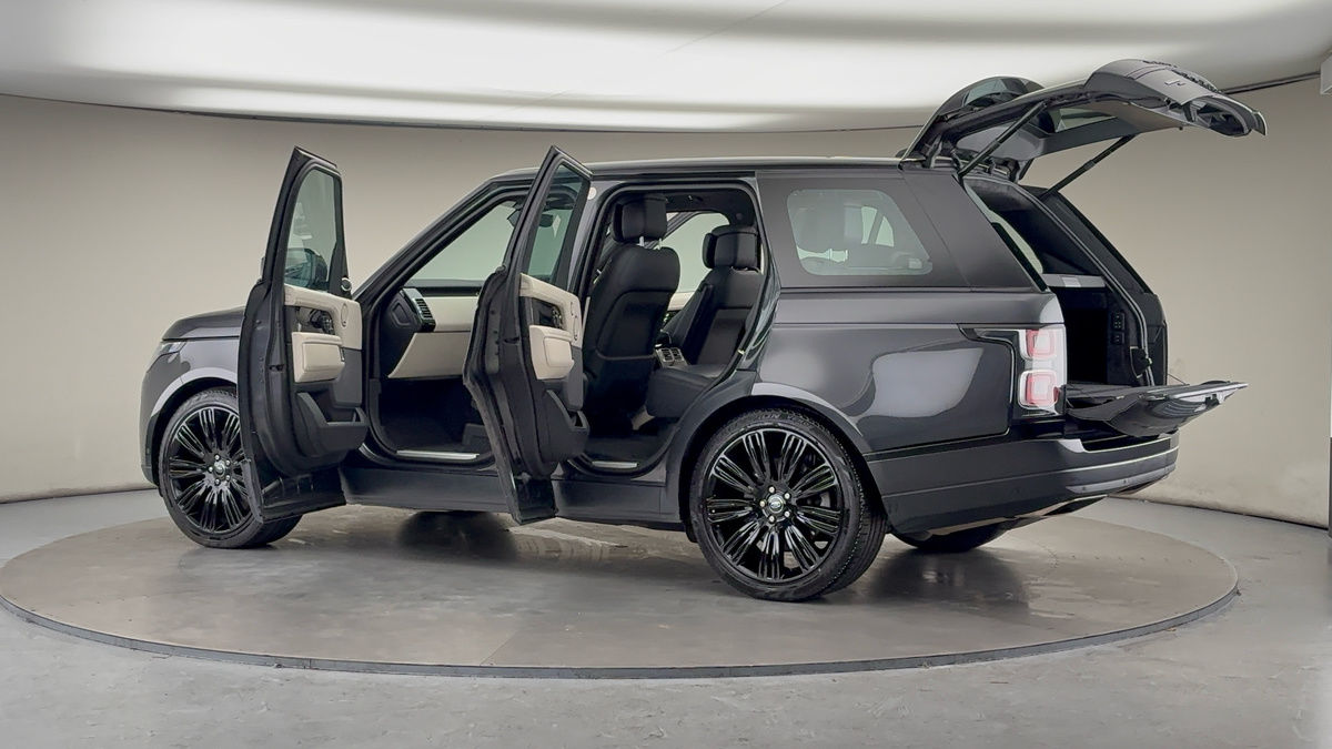 More views of Land Rover Range Rover