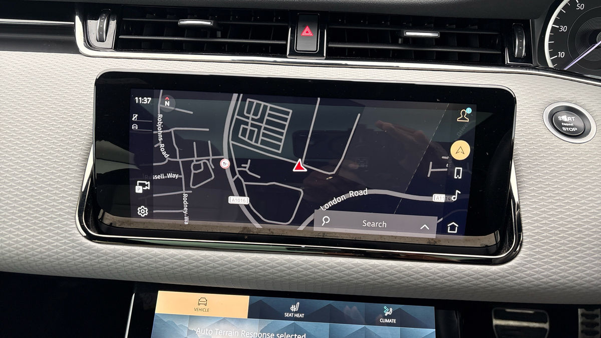 Land Rover Range Rover Evoque Image 17