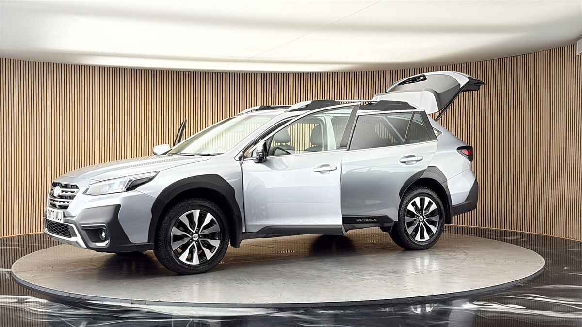 More views of Subaru Outback