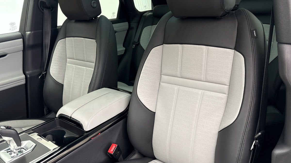 Land Rover Range Rover Evoque Image 7