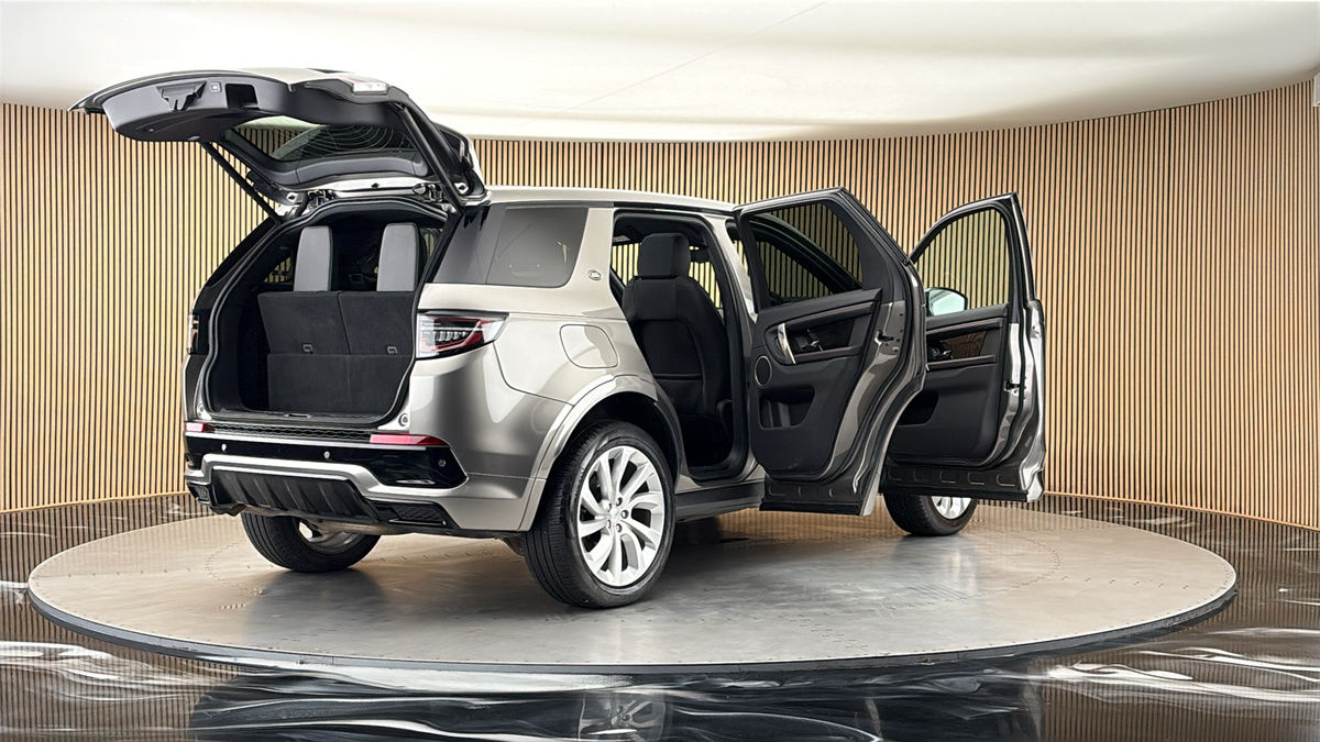 More views of Land Rover Discovery Sport