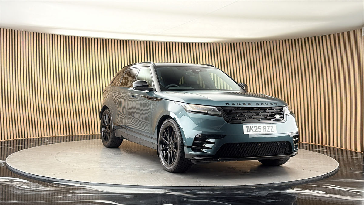 More views of Land Rover Range Rover Velar