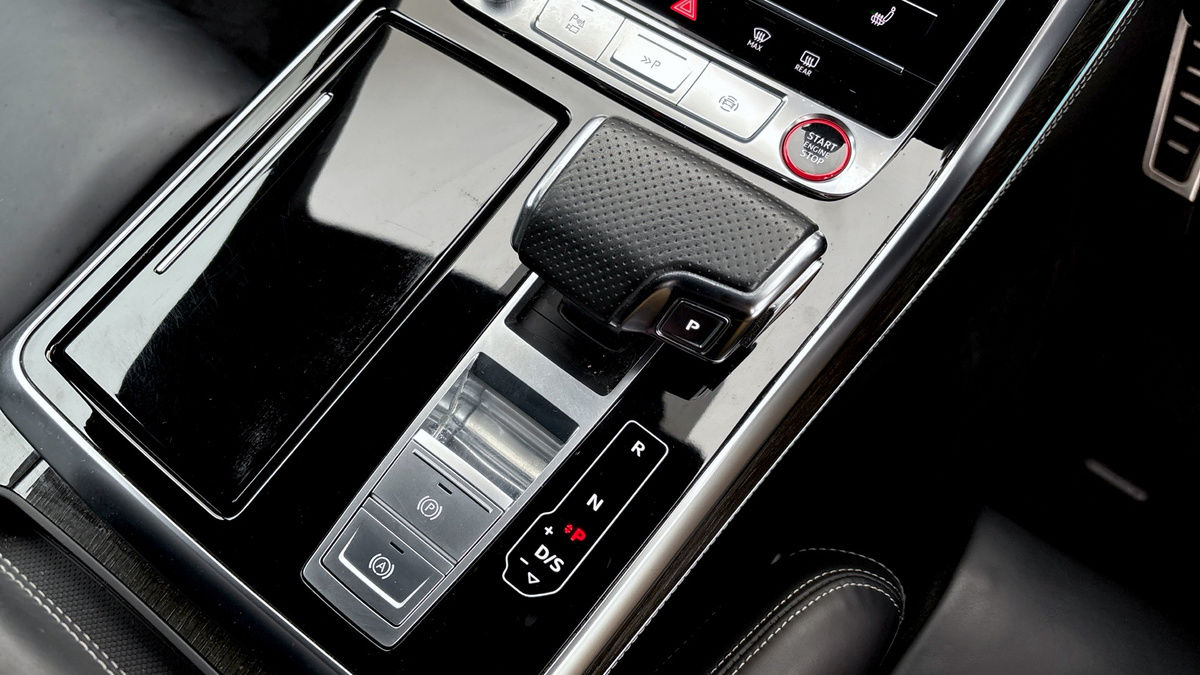 Audi SQ8 Image 6
