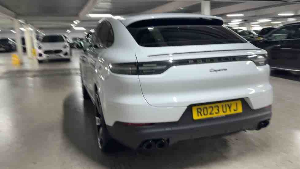 More views of Porsche Cayenne