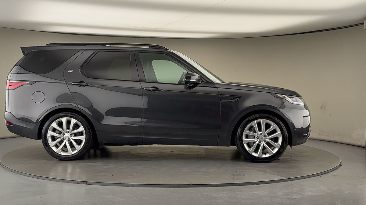 Land Rover Discovery Image 16