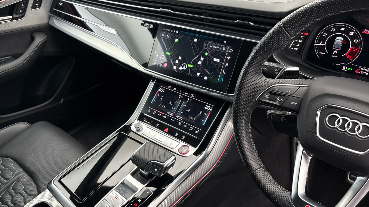 Audi RSQ8 Urban Image 16