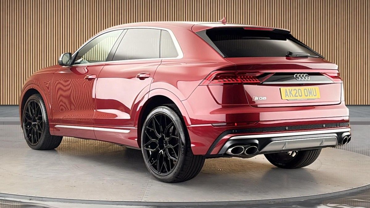Audi SQ8 Image 2