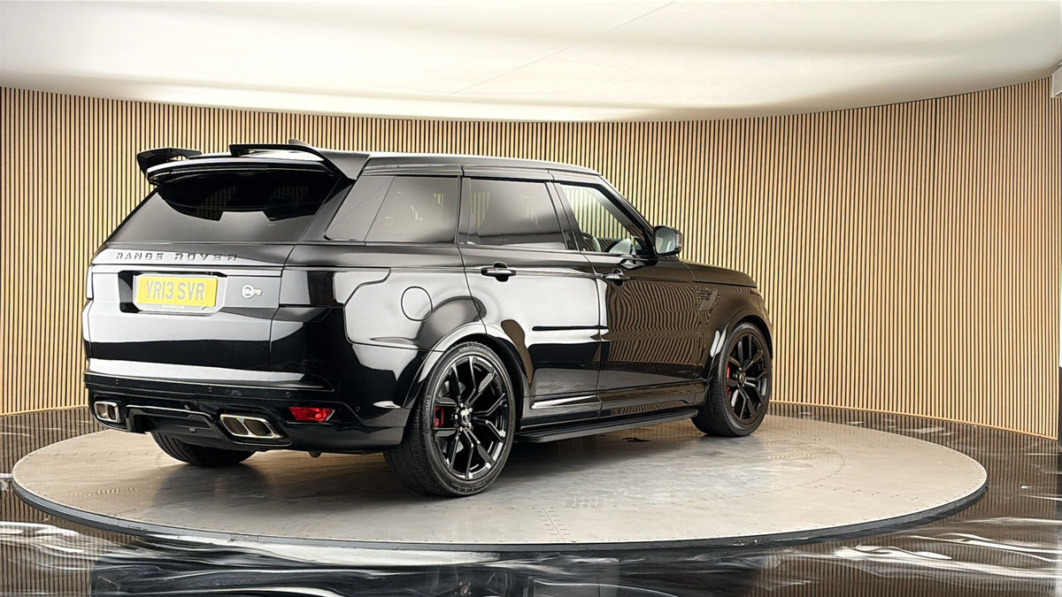 More views of Land Rover Range Rover Sport