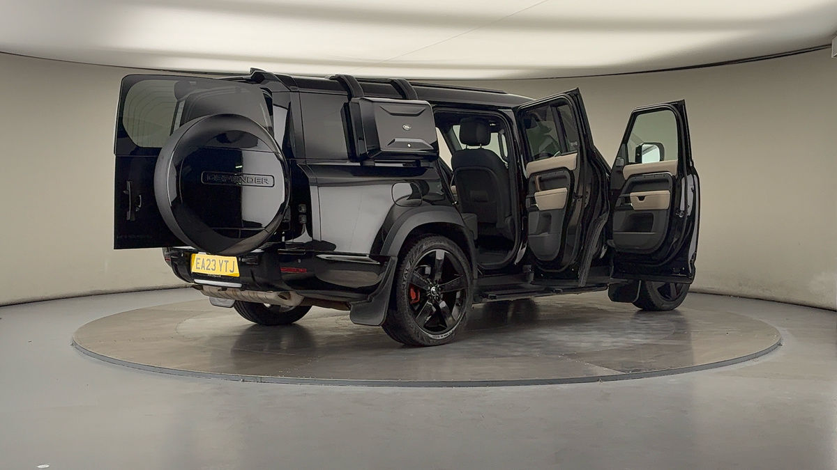 More views of Land Rover Defender 130