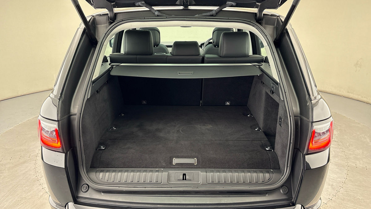 Land Rover Range Rover Sport Image 11