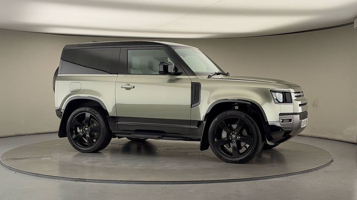 More views of Land Rover Defender 90