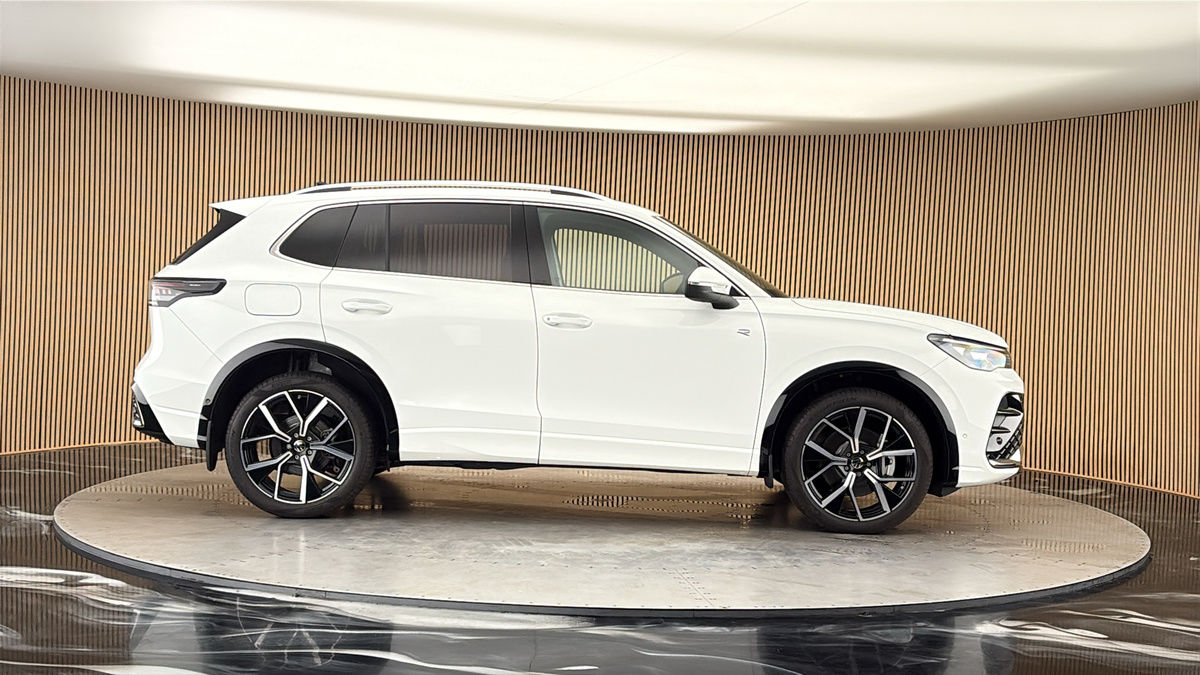 Volkswagen Tiguan Image 16