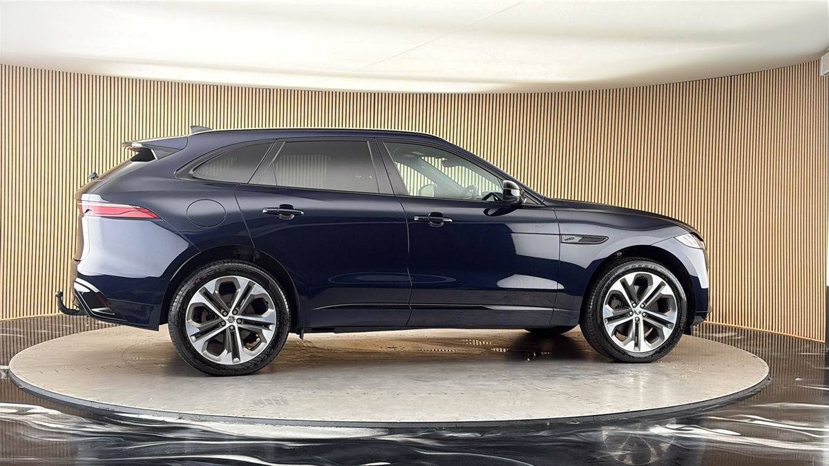 More views of Jaguar F-PACE