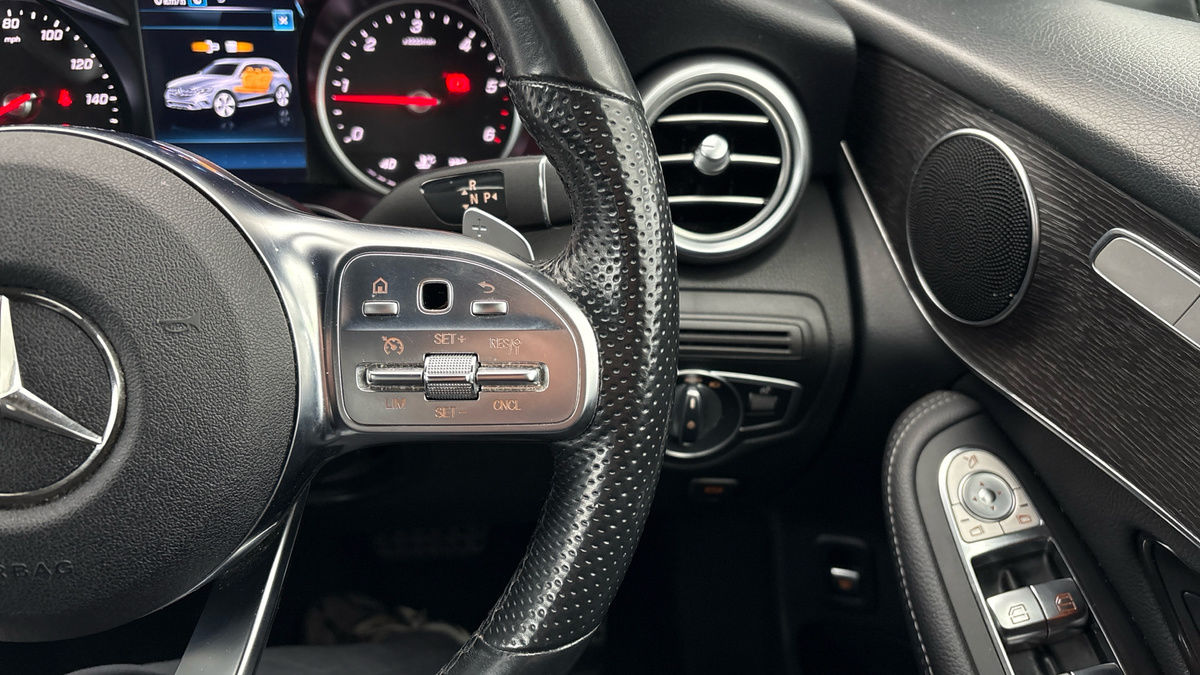 Mercedes-Benz GLC Image 14