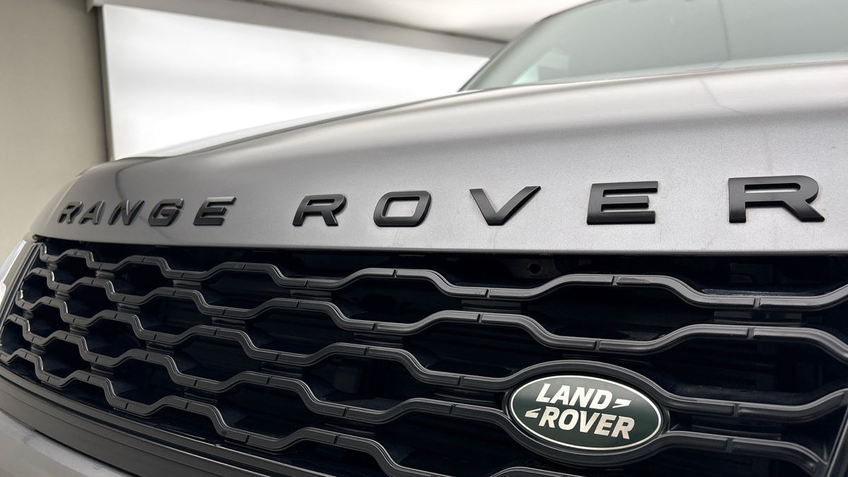 Land Rover Range Rover Sport Image 24