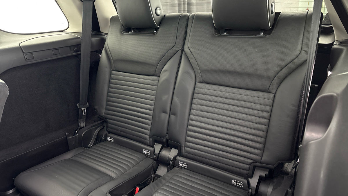 Land Rover Discovery Image 26