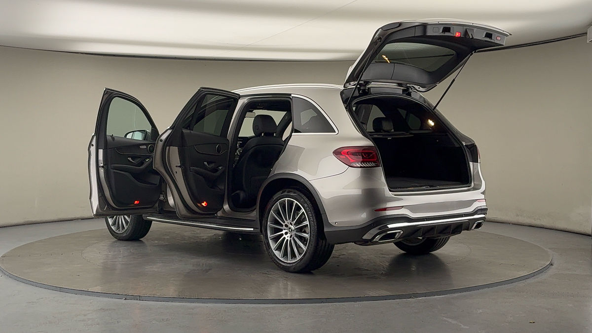 More views of Mercedes-Benz GLC