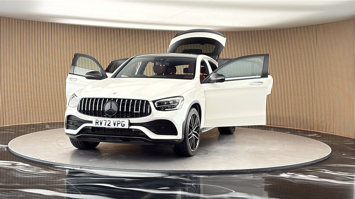 More views of Mercedes-Benz GLC