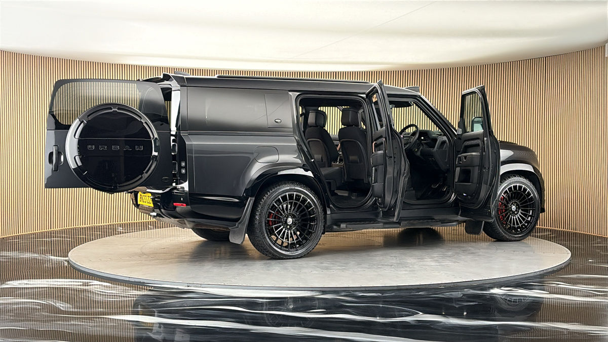 More views of Land Rover Defender 130
