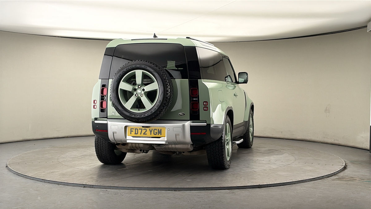 More views of Land Rover Defender 90