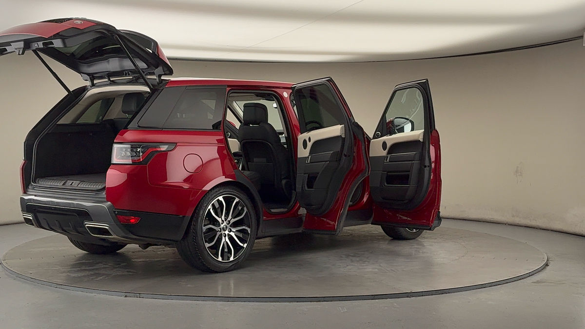 More views of Land Rover Range Rover Sport