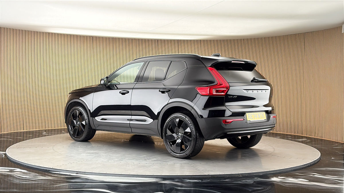 More views of Volvo XC40