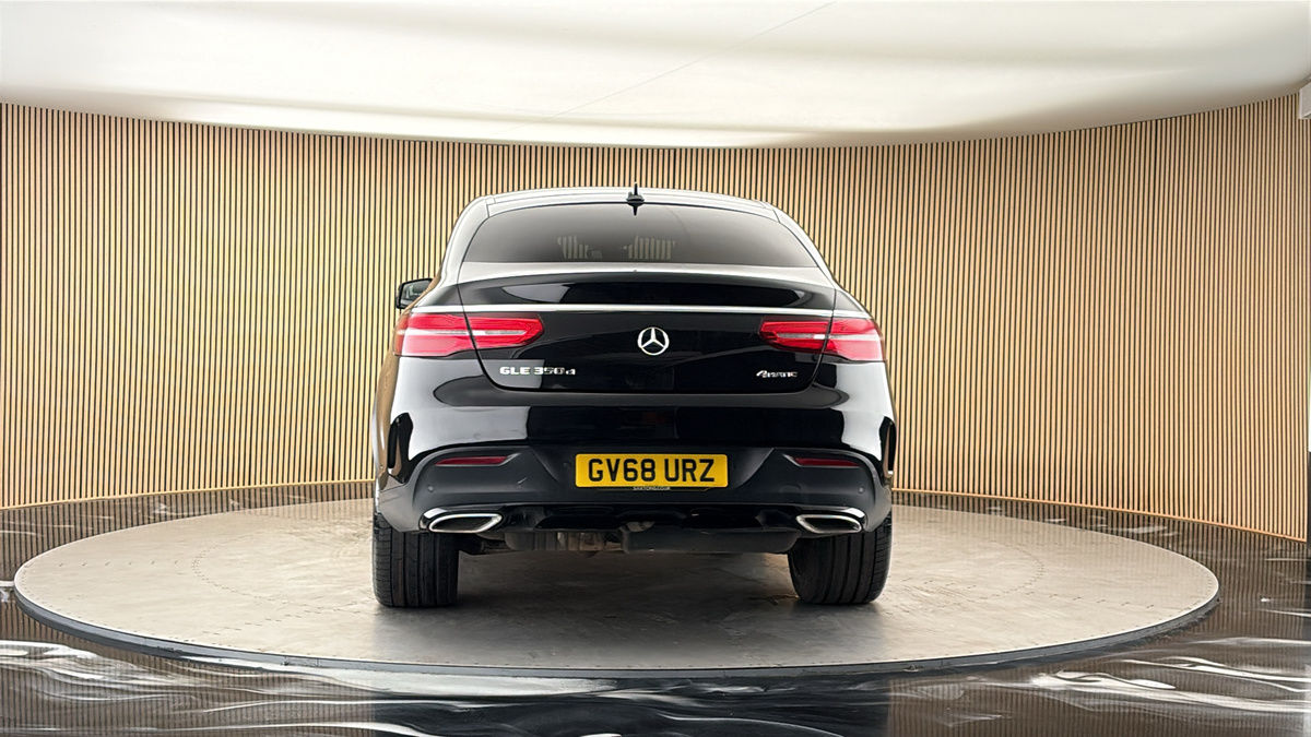 More views of Mercedes-Benz GLE