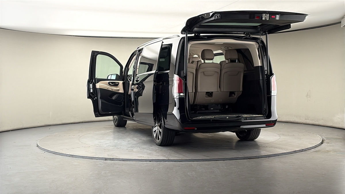 More views of Mercedes-Benz V Class