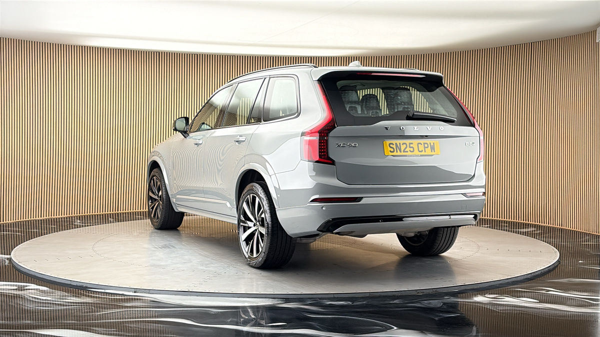 More views of Volvo XC90