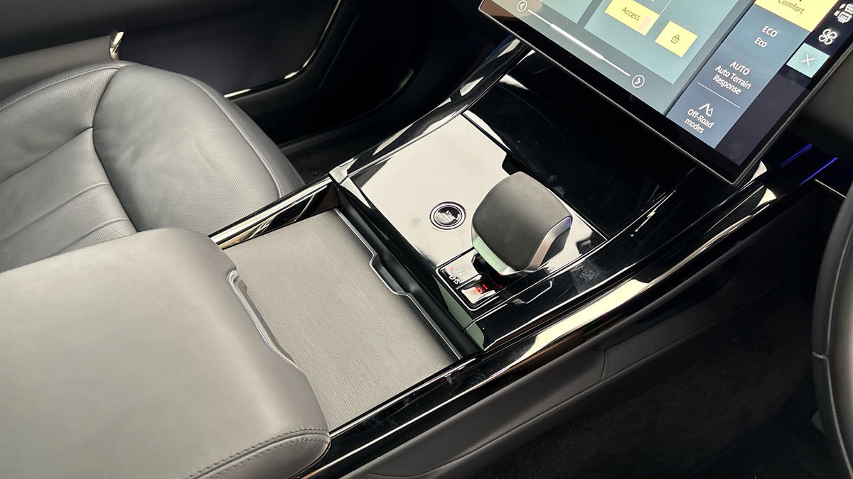 Land Rover Range Rover Sport Image 18