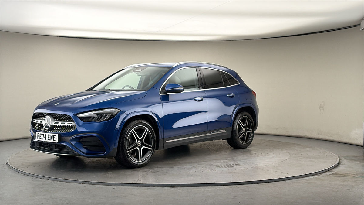 Mercedes-Benz GLA Image 20