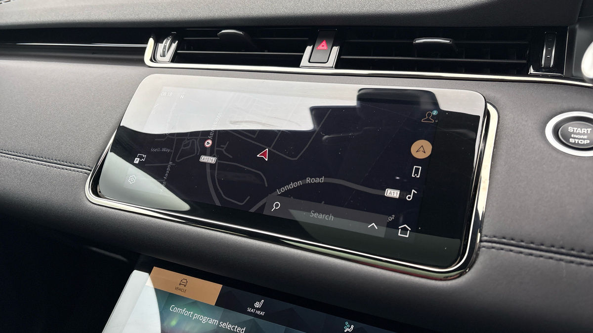 Land Rover Range Rover Evoque Image 17