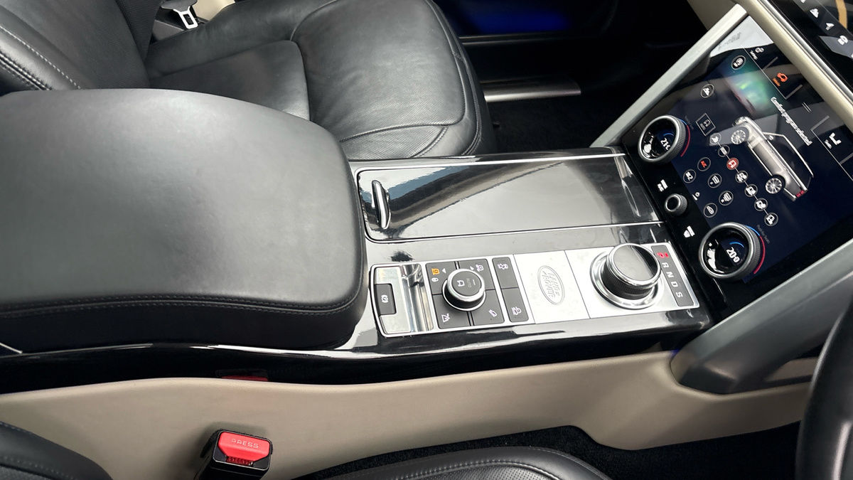 Land Rover Range Rover Image 18