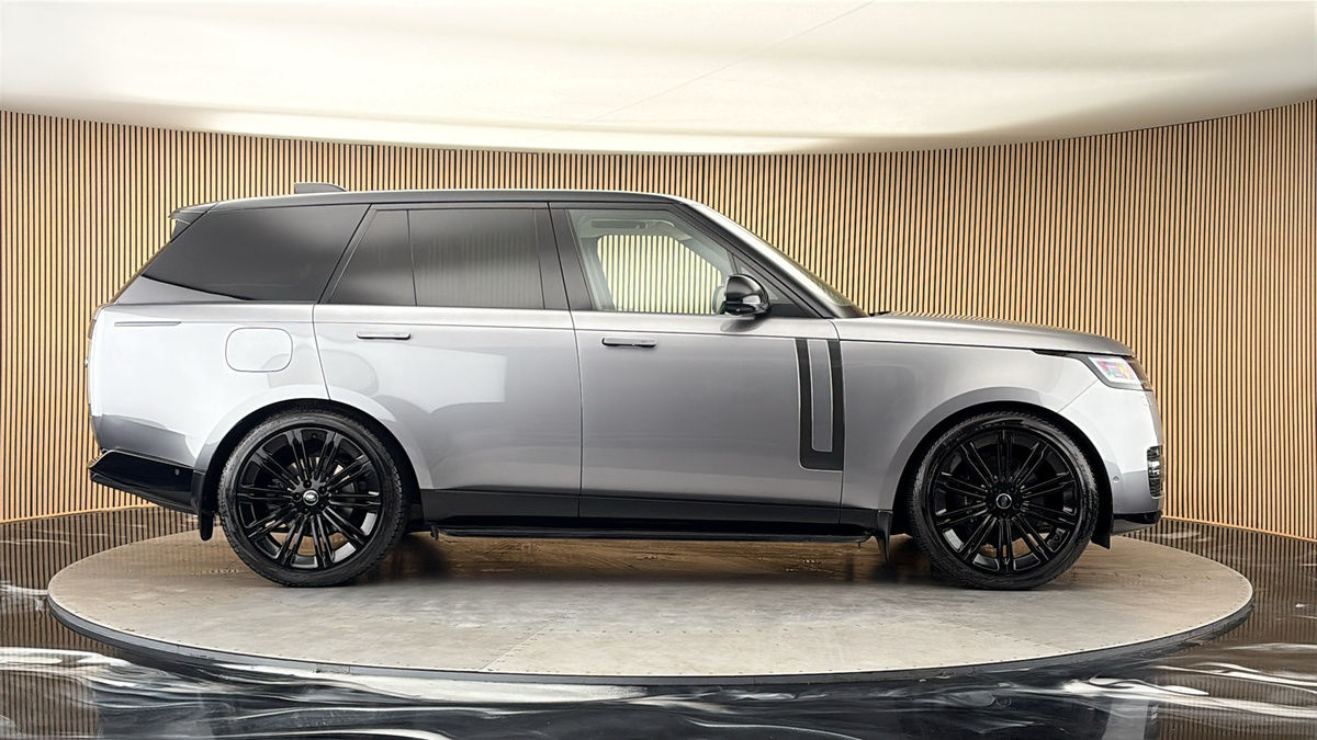 Land Rover Range Rover Image 16