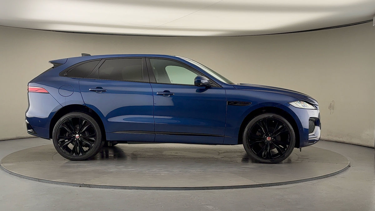 More views of Jaguar F-PACE