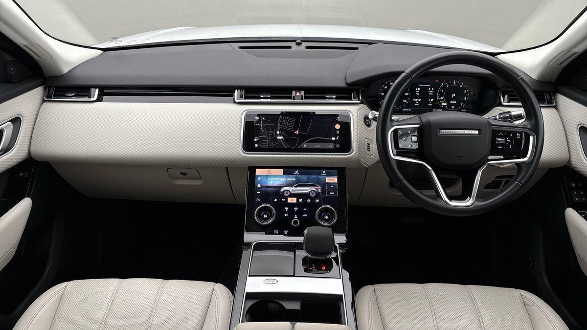 Land Rover Range Rover Velar Image 12