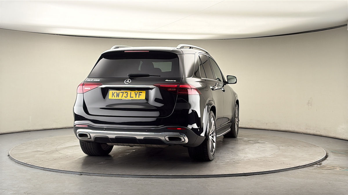 More views of Mercedes-Benz GLE