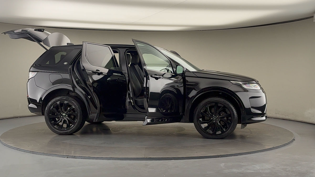 More views of Land Rover Discovery Sport