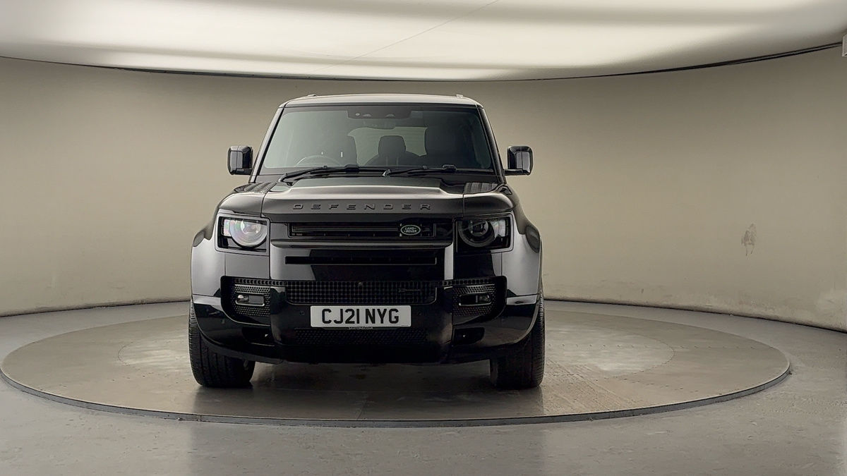 Land Rover Defender 110 Image 3