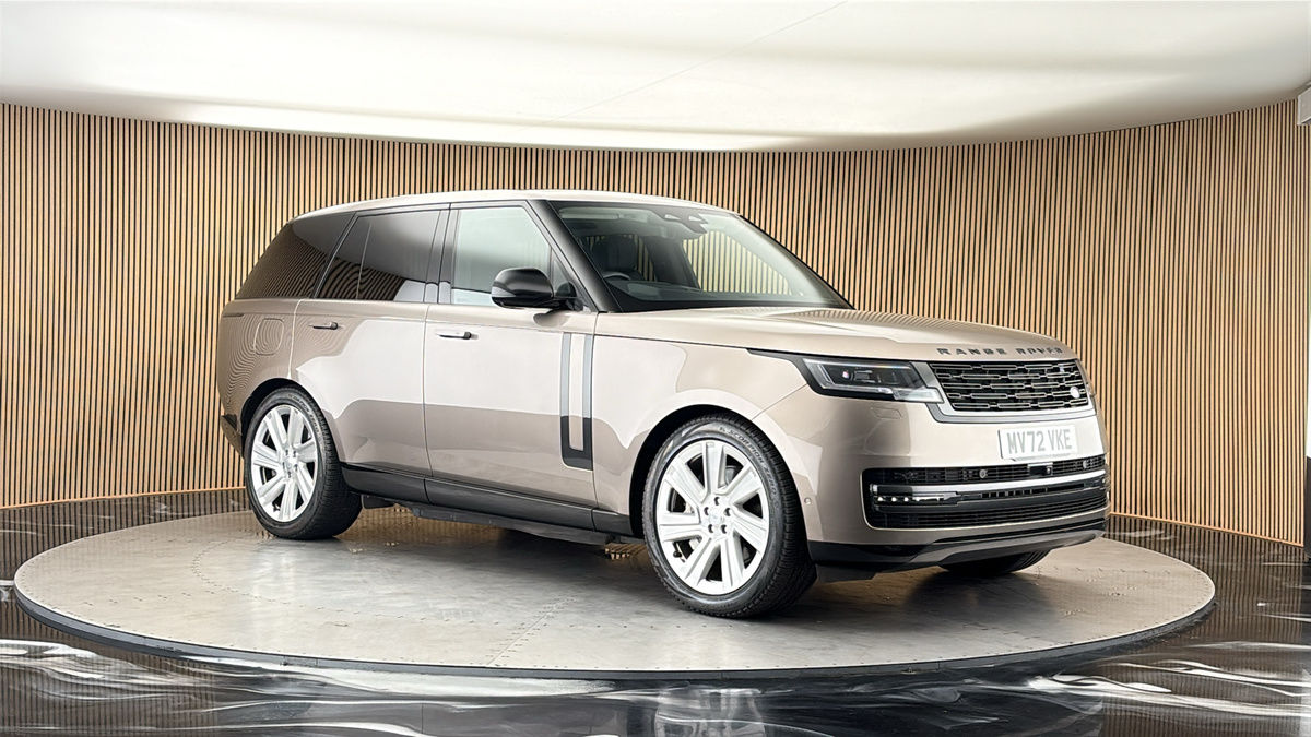 More views of Land Rover Range Rover