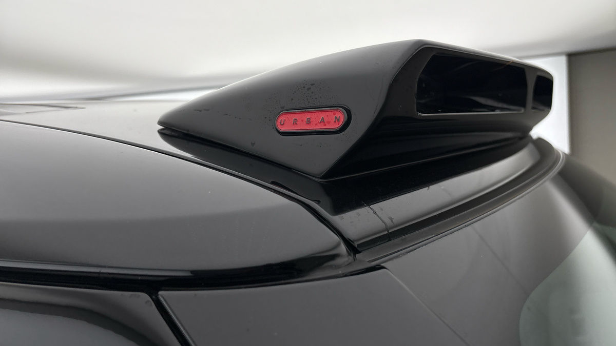 Land Rover Defender 110 Urban Image 50