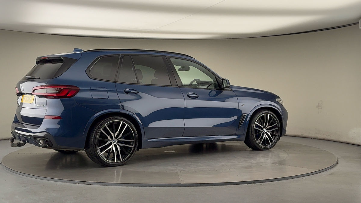 More views of BMW X5