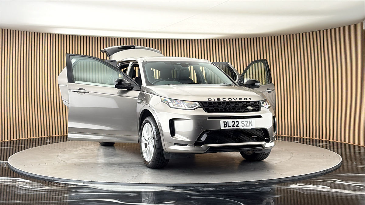 More views of Land Rover Discovery Sport