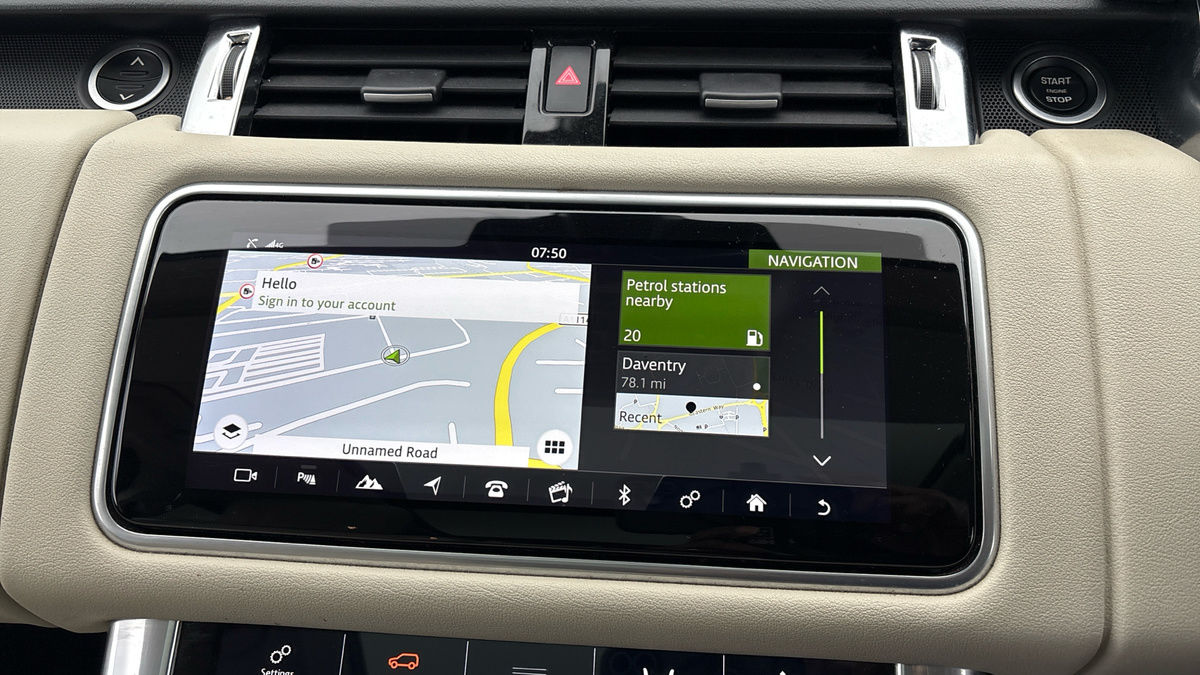 Land Rover Range Rover Sport Image 17