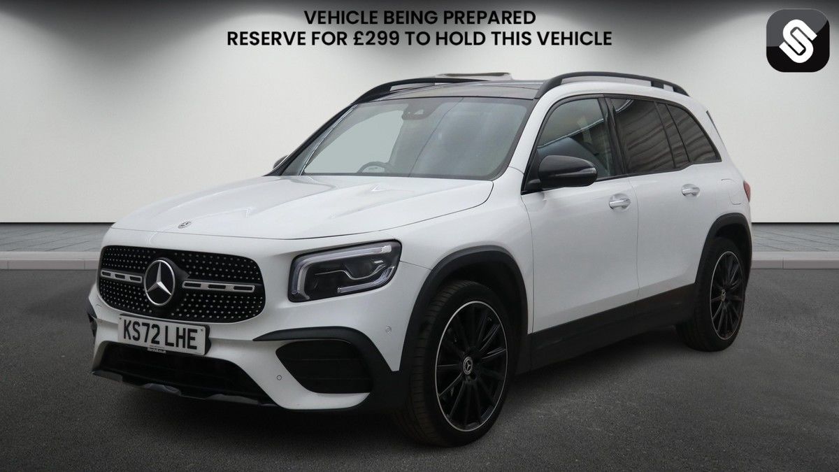 Mercedes-Benz GLB Image 2