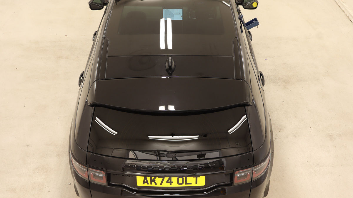 Land Rover Discovery Sport Image 8