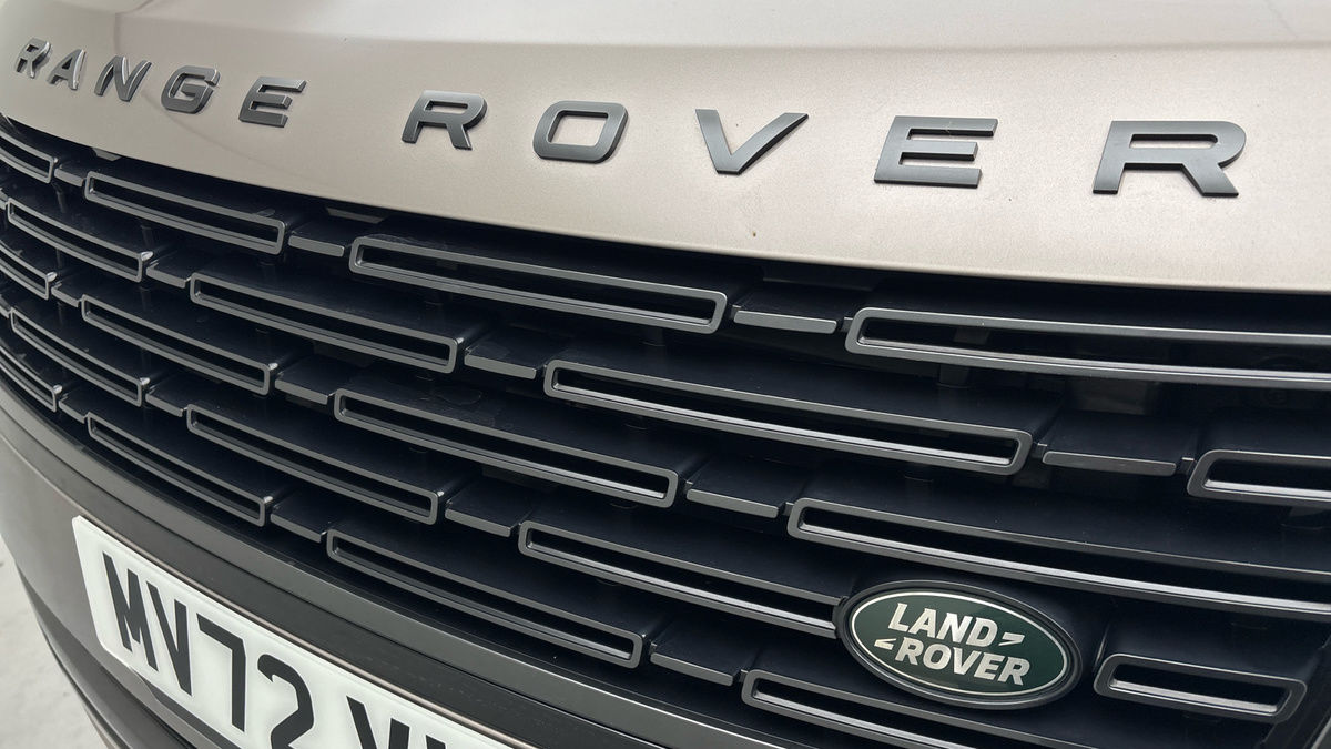 Land Rover Range Rover Image 24